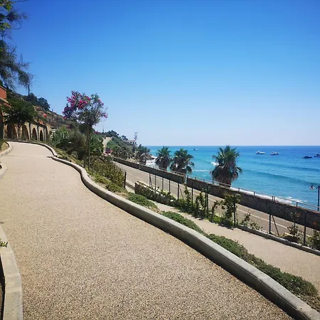 La Terrazza Sul Mare Da Mery Apartment *